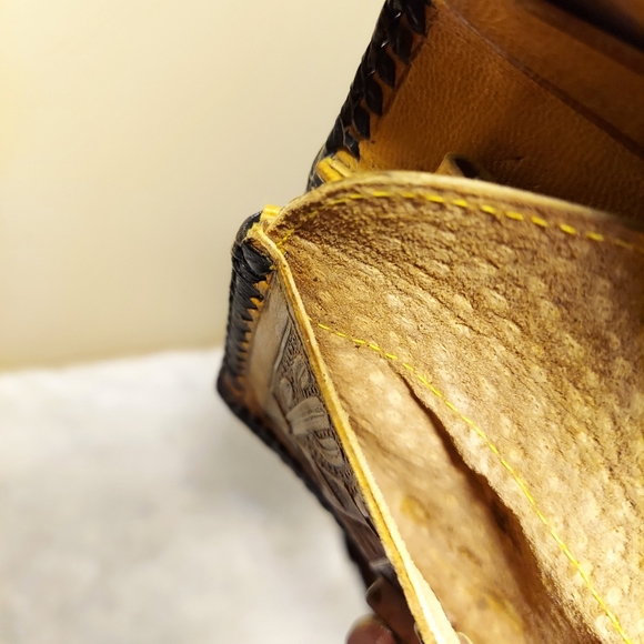 Vintage Mexican Wallet - Picture 6 of 7